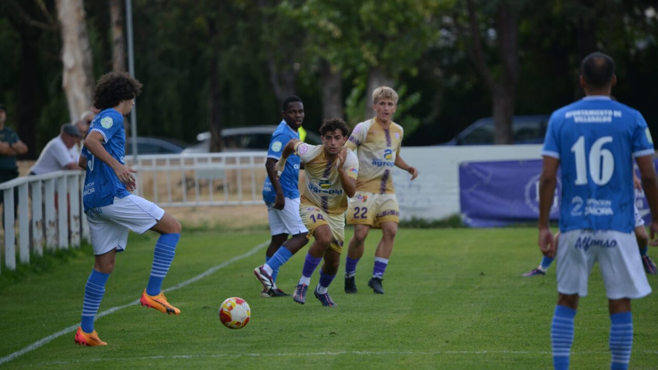 Villaralbo contra Palencia Cristo Atlético. Fotografía: Julio Robles