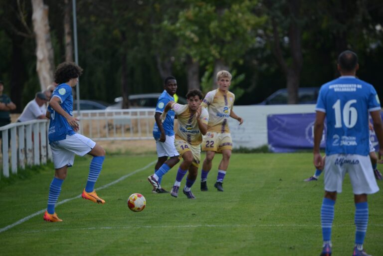 Villaralbo contra Palencia Cristo Atlético. Fotografía: Julio Robles