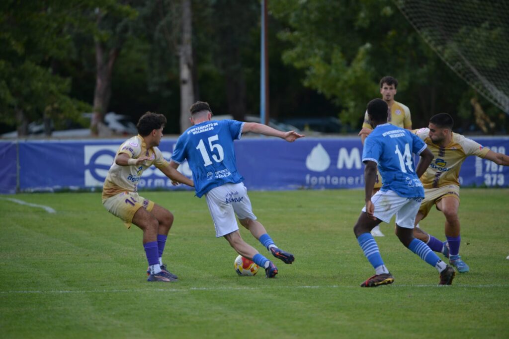 Villaralbo contra Palencia Cristo Atlético. Fotografía: Julio Robles