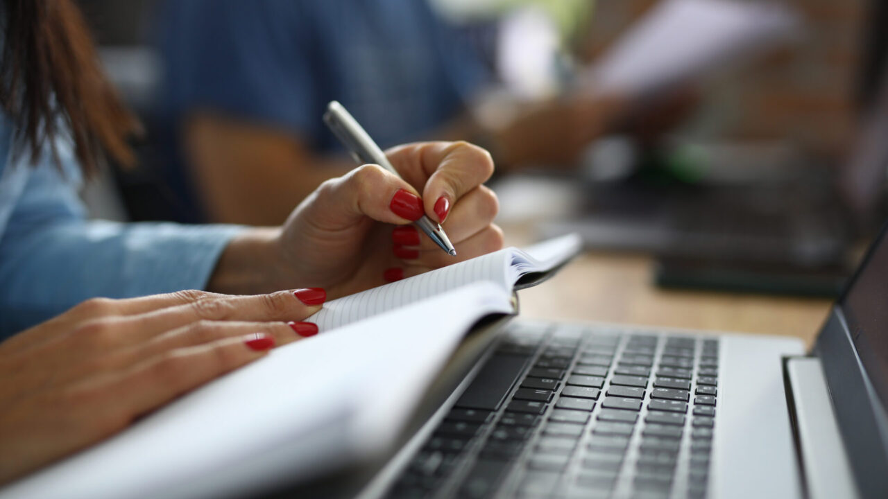 Imagen de archivo. Cajaviva Caja Rural premia la Excelencia Académica con su campaña “Ingreso Sobresaliente”