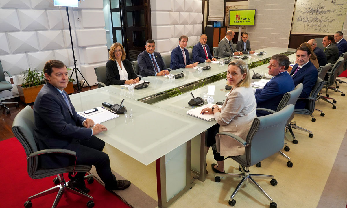 reunión-Junta-y-Diputaciones