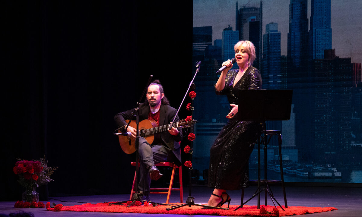 ELLAS-MIENTEN-COMO-MIENTEN-LOS-BOLEROS-1