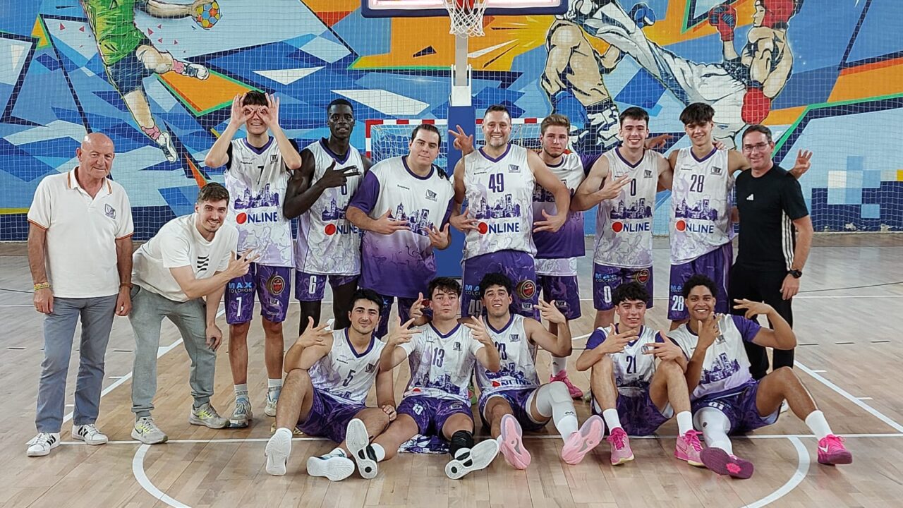 El CB Palencia On Line Informática sufre pero mantiene su invicto en Zamora (72-76)