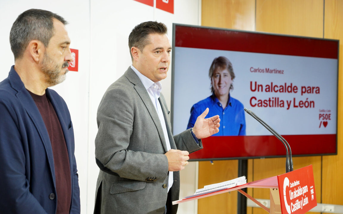 Leticia Pérez (ICAL)- El secretario de Organización del PSOECyL, Daniel de la Rosa, y el adjunto a Organización del PSOECyL, Javier Muñoz, presentan la campaña 'Un alcalde para Castilla y León'