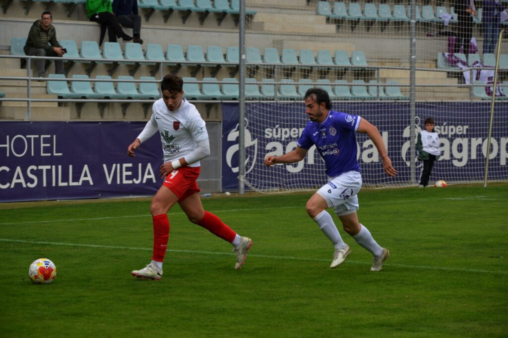 Palencia Cristo Atlético contra Santa Marta. Fotografía Julio Robles