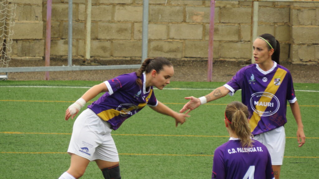 Palencia Fútbol Femenino contra el Zamora Amigos del Duero. Fotografía: Palencia en la Red