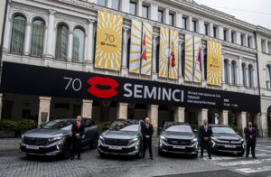 Flota de vehículos Renault en la 70 edición de la Seminci en Valladolid
