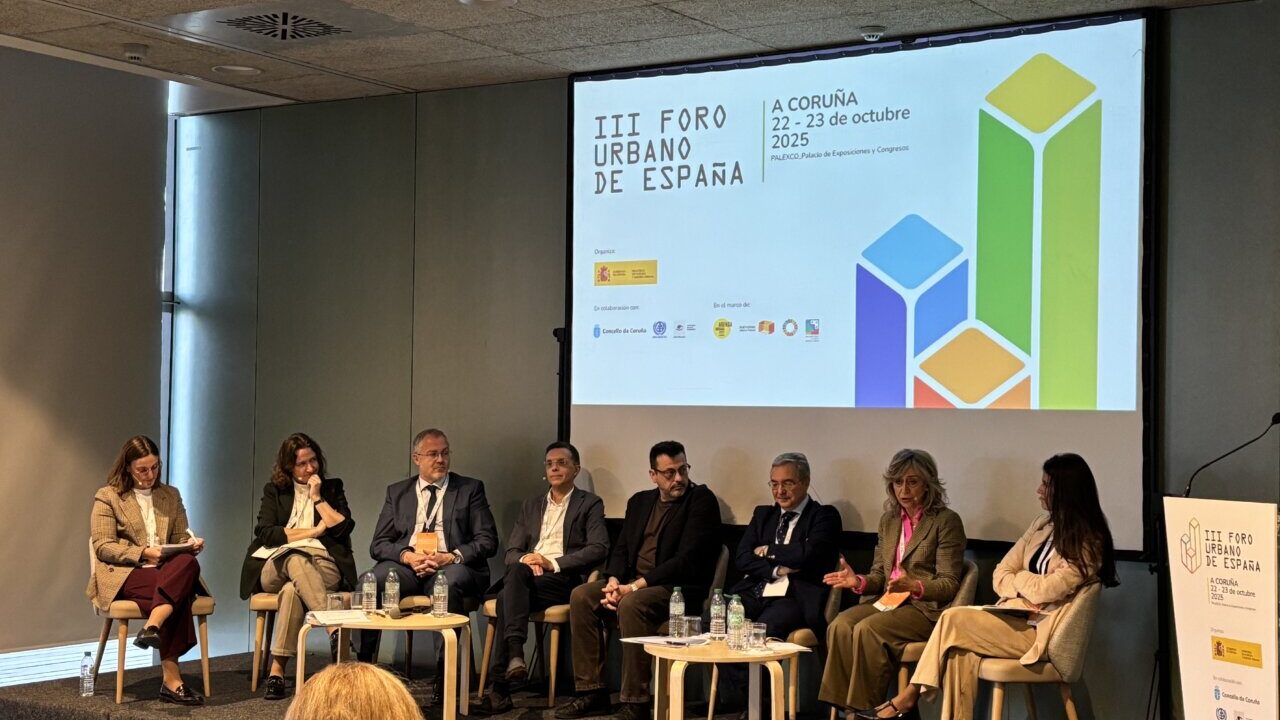 Foro en el que participó la vicepresidenta de la Diputación de Palencia.