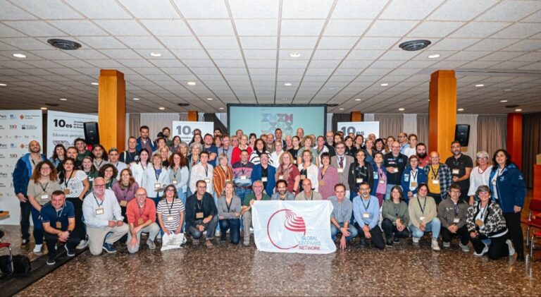 Grupo de personas en las Jornadas Abiertas de los Geoparques Españoles