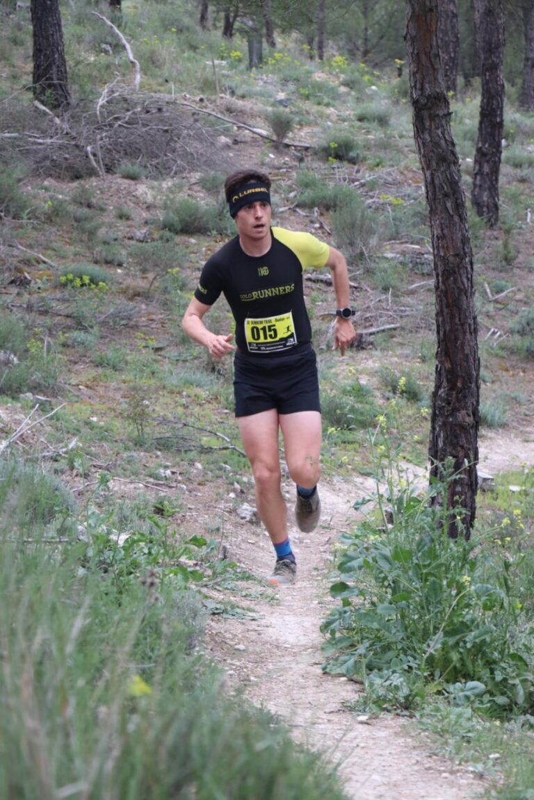 Corredor en el Palencia Trail Series 2025 en Astudillo
