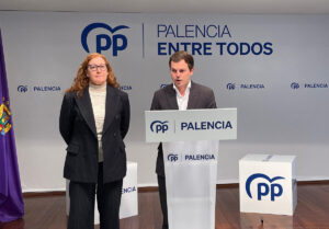 rueda-de-prensa-Eva-Alemañ-y-Víctor-Torres
