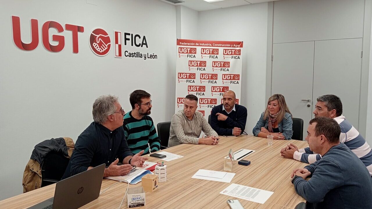 Reunión de representantes sindicales de UGT en Venta de Baños