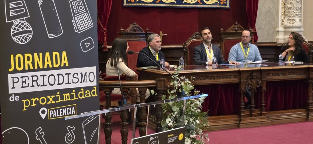 Panel de discusión en la Jornada de Periodismo de Proximidad en Palencia