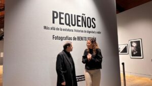 Inauguración de la exposición de Benito Román en el Centro Cultural Provincial