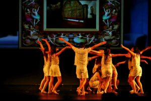 Acto inaugural del curso en el Teatro Principal de Palencia con danza