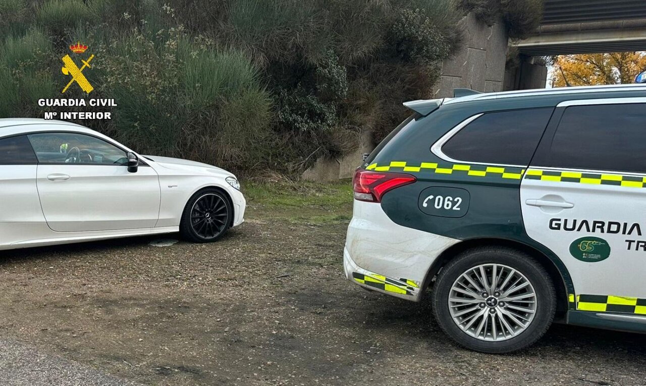 Vehículo detenido por exceso de velocidad en Carrión de los Condes