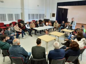 Reunión de formaciones municipalistas en Monzón de Campos