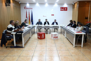 Reunión del PSCyL sobre educación pública y privada-concertada