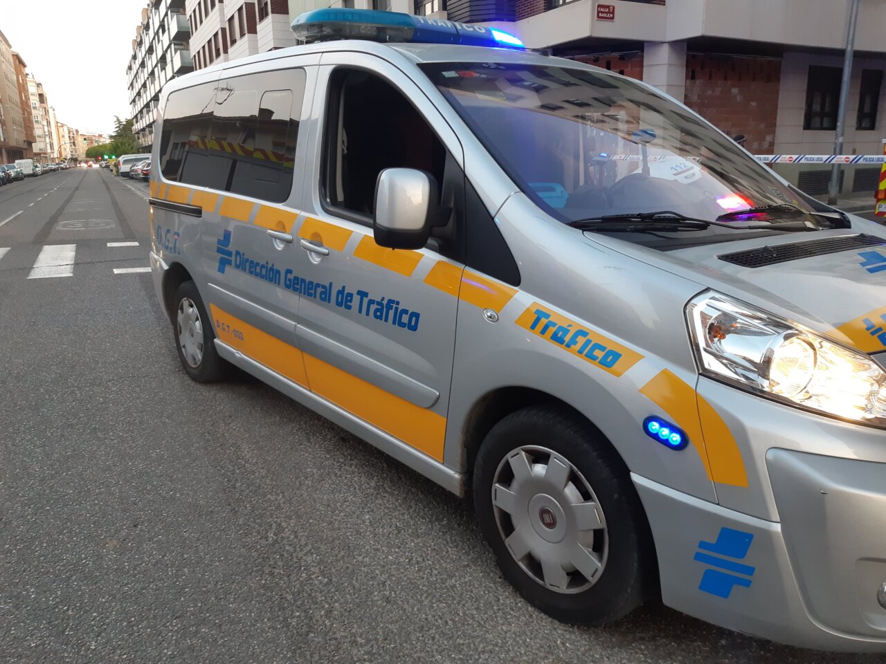 Furgoneta de la Dirección General de Tráfico en Palencia