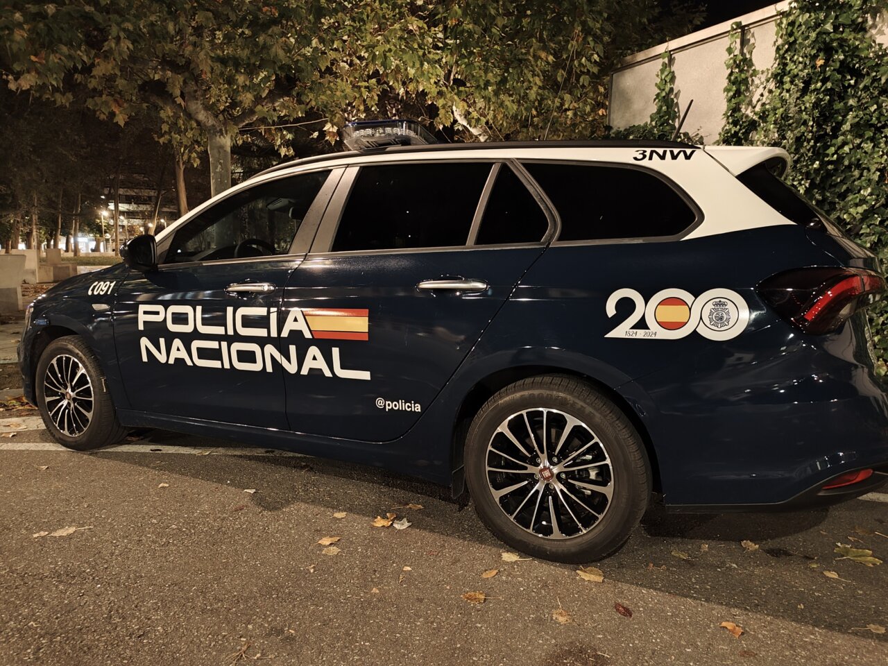 Vehículo de la Policía Nacional en Palencia durante la noche