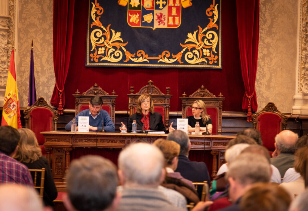 Presentación del libro Pimentel en el ciclo De Varia Literaria