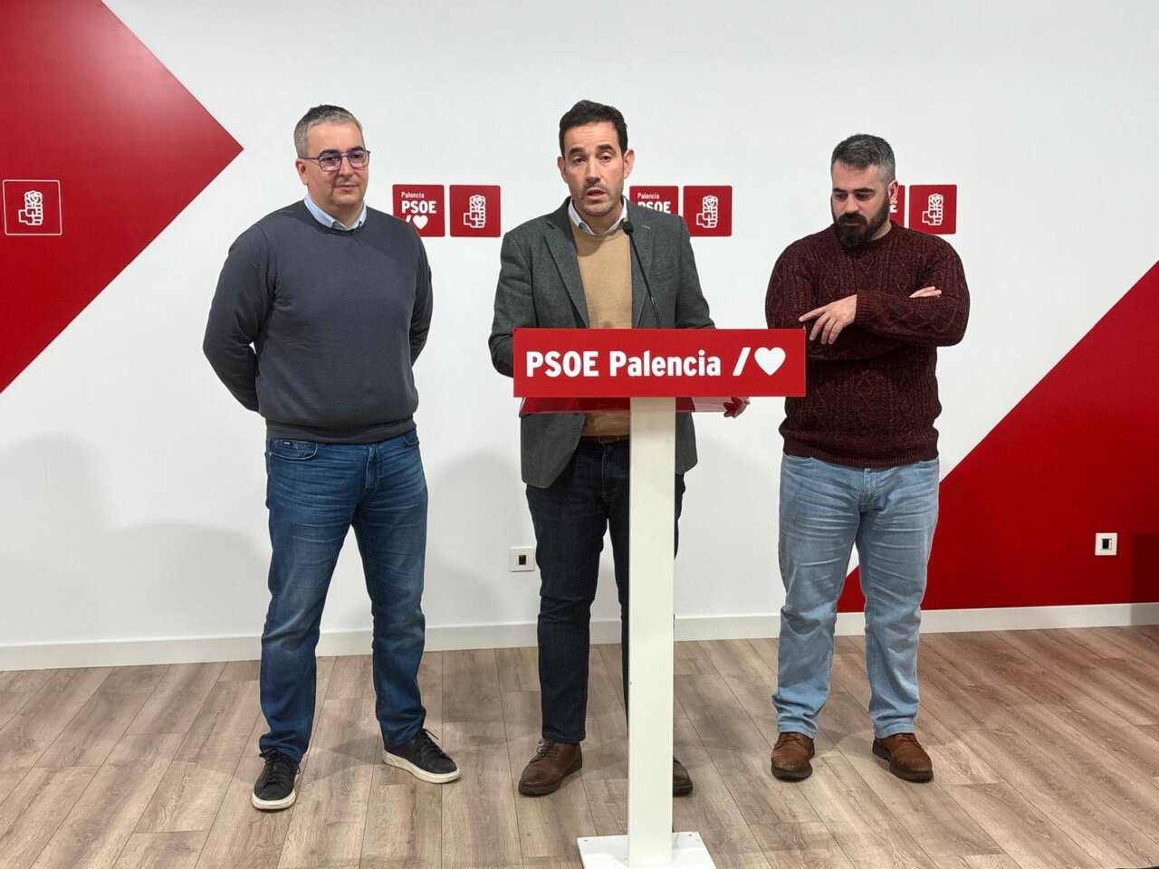 Rueda de prensa del PSOE sobre presupuestos en Palencia