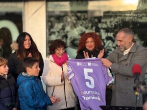 Homenaje a José Mario Cano en La Balastera con familiares y autoridades