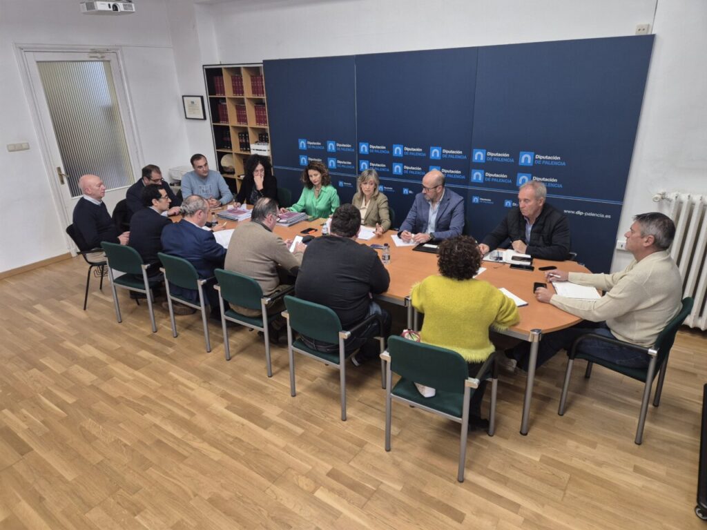 Reunión de la Diputación de Palencia sobre presupuestos 2026