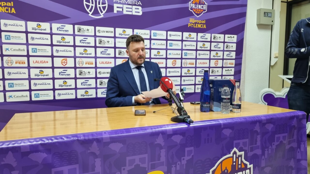 Toni Ten, entrenador del Estudiantes, en conferencia de prensa