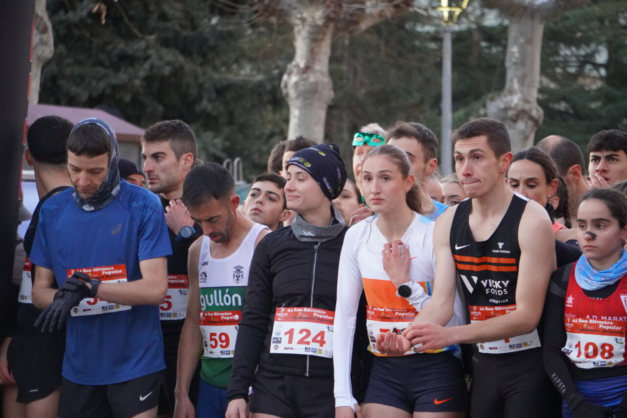 Corredores preparados para la San Silvestre 2025 en Palencia