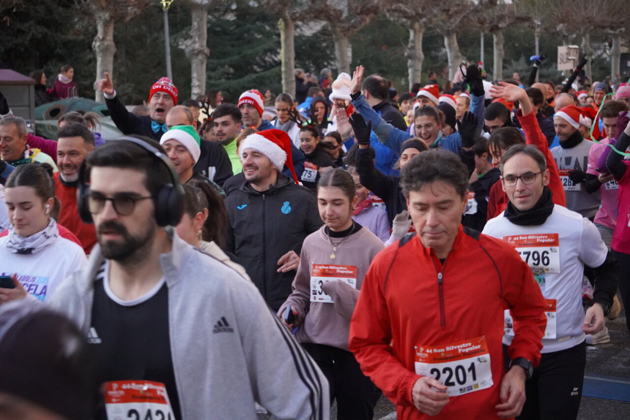 Participantes en la carrera popular San Silvestre 2025 en Palencia