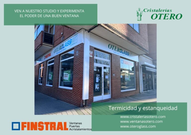 Exterior del estudio de Cristalerías Otero con letrero Oterglass