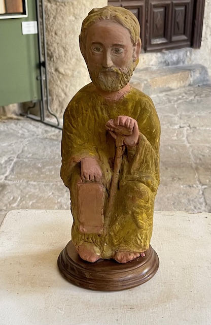 Escultura de San Pedro en piedra artificial con llaves