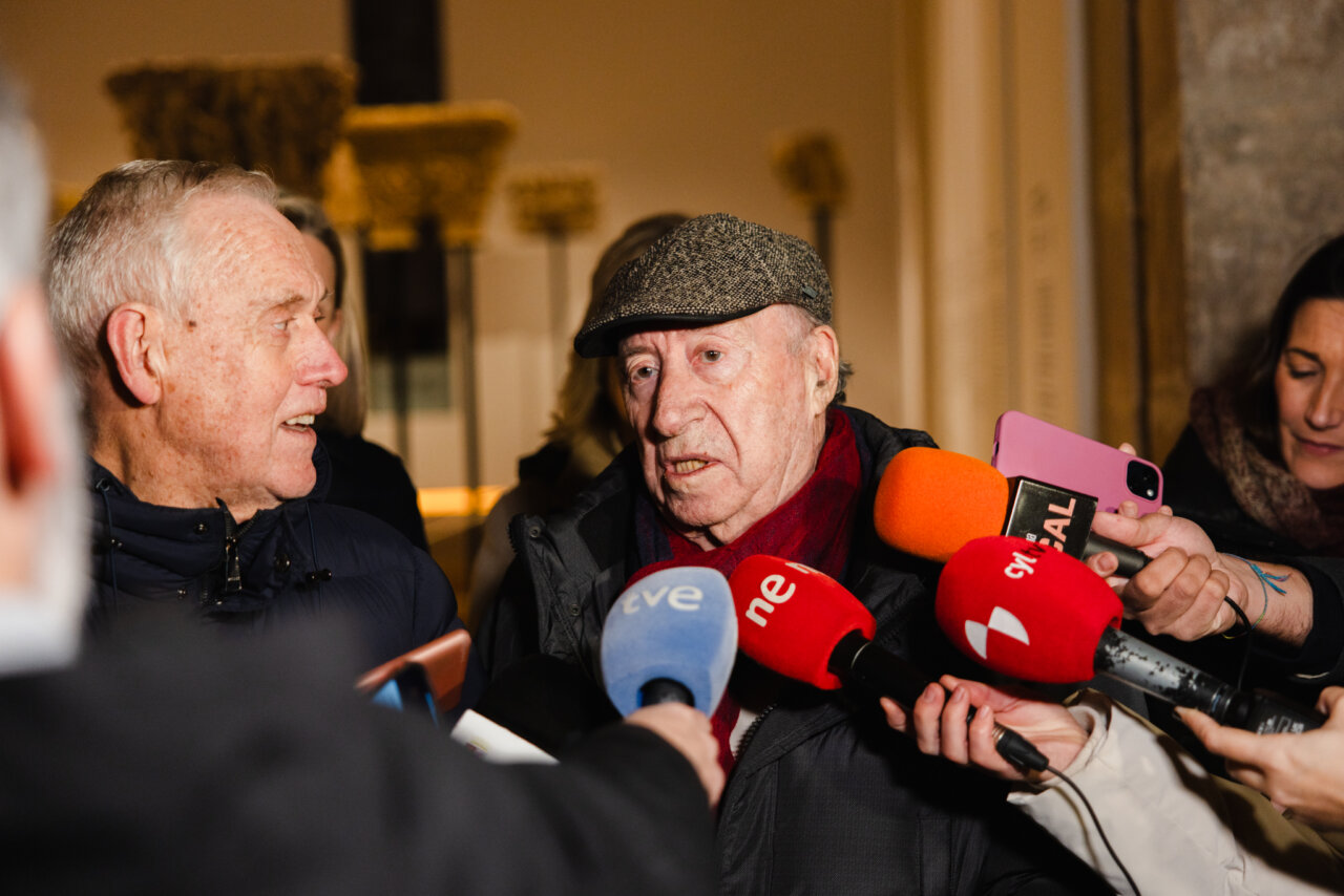 Inauguración del Bosque Románico en Aguilar de Campoo con personalidades.