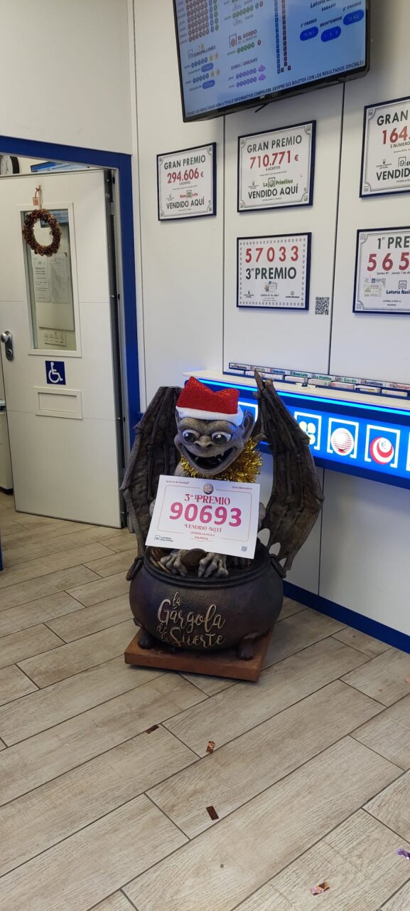 Gárgola de la Suerte en la administración de loterías con el tercer premio