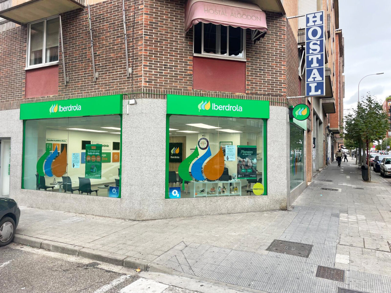 Exterior de la nueva oficina de Iberdrola en Palencia
