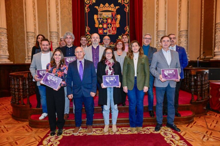 Entrega de premios de periodismo en el Palacio Provincial de Palencia
