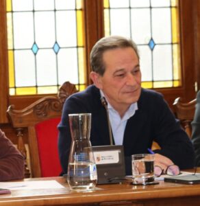 Reunión del concejal Emilio Polo presentando propuestas para los presupuestos