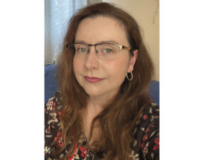 Retrato de Tess Curtis, escritora de novelas románticas contemporáneas.