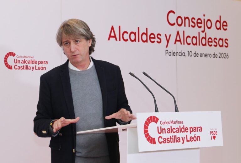 Carlos Martínez hablando sobre el poder local del PSOE en Palencia
