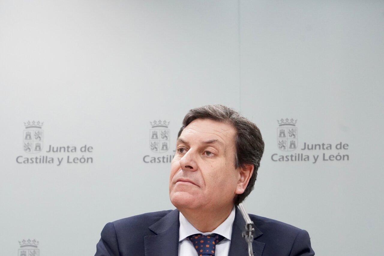 Conferencia de prensa sobre descuentos en abonos de Renfe en Castilla y León