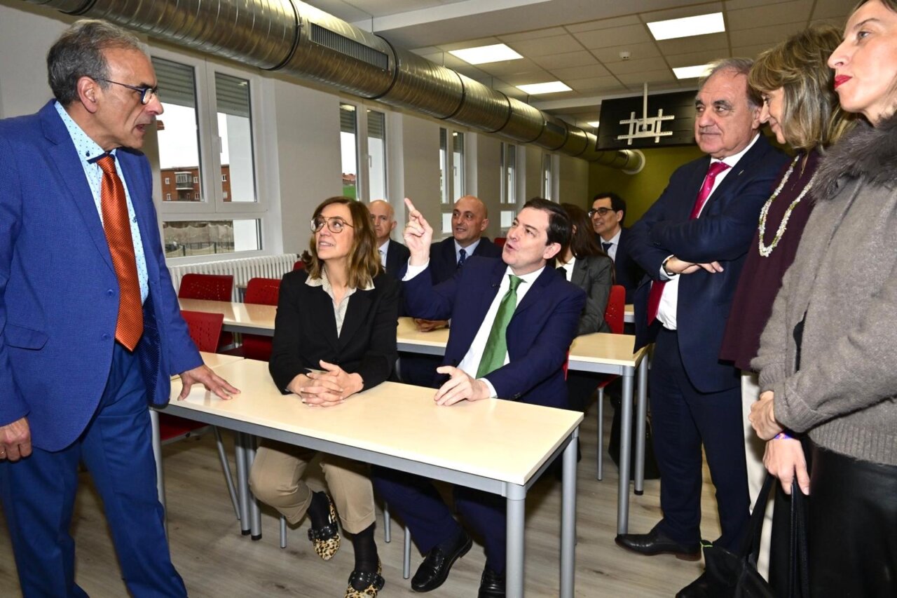 Inauguración de la modernización de la Escuela de Enfermería en Palencia