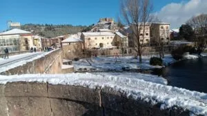 Vista de un paisaje nevado en Aguilar de Campoo