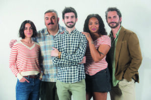 Macarena García, Rober Bodegas, Lalo Tenorio, Berta Vázquez y Paco León, parte del elenco de 'Un hipster en la España Vacía'.