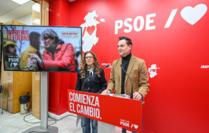 Rueda de prensa del PSOE sobre la negociación entre PP y Vox