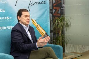 Alfonso Fernández Mañueco durante una entrevista en iMEDIAcyl