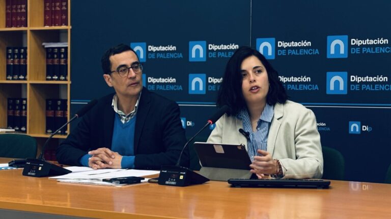 Presentación del programa formativo de juventud en la Diputación de Palencia