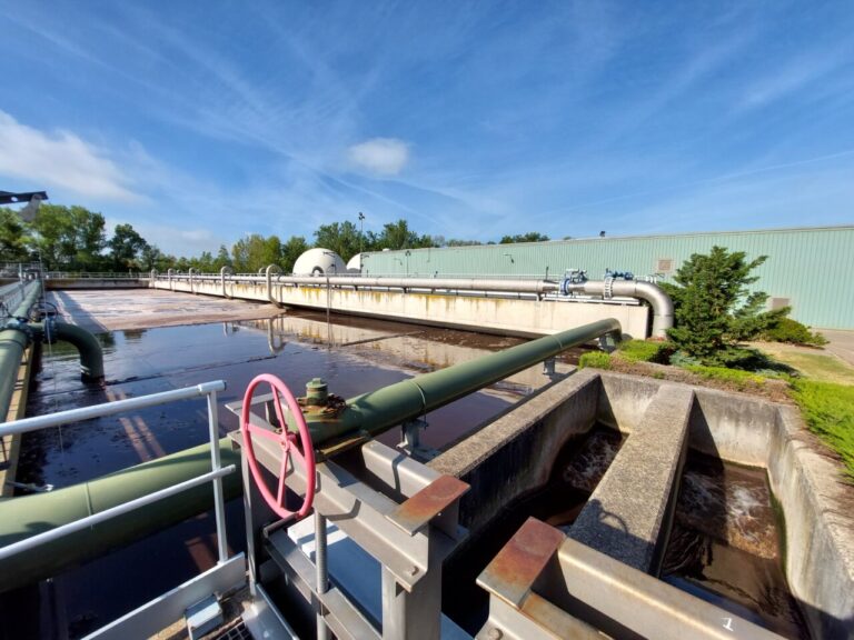 Vista de la Estación Depuradora de Aguas Residuales en Palencia