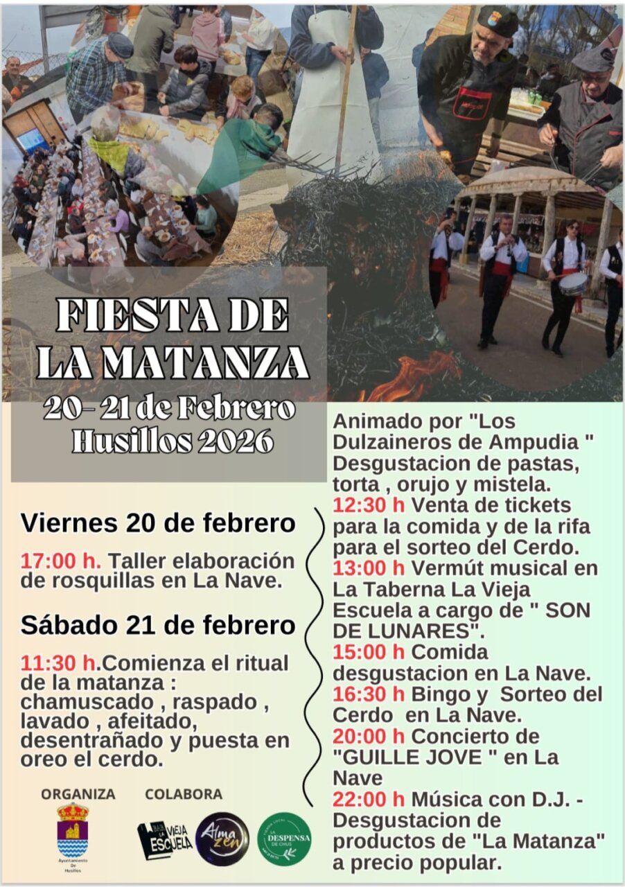 Vecinos de Husillos elaborando orejuelas de Carnaval en La Nave.