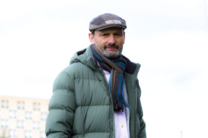 Juan Jesús Acosta, candidato de Vamos Palencia, en un evento sobre descentralización.